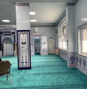 Gebetsraum der Islamischen Gemeinde Schnelsen Eidelstedt e.V. 